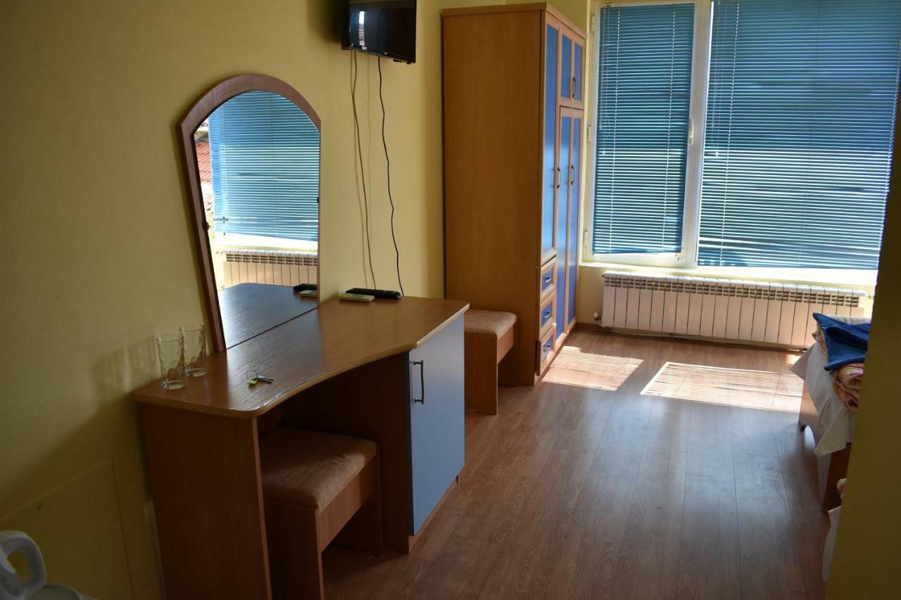 Exotic Guest House Sozopol Exterior photo